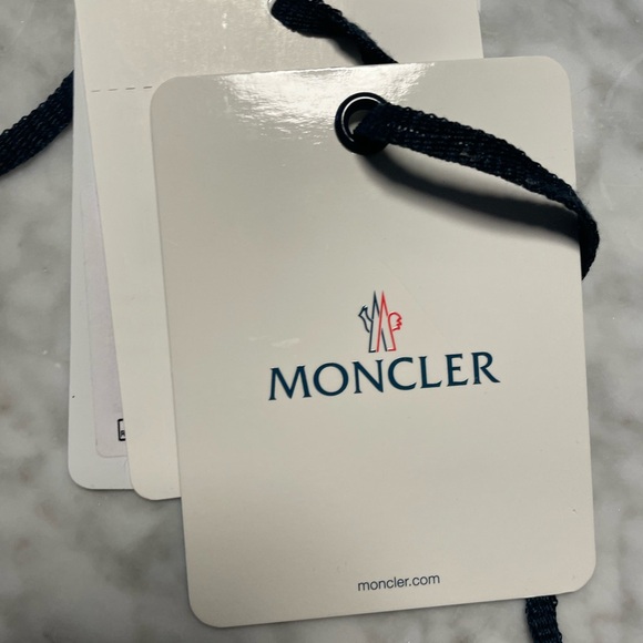 Moncler Women's Puffer Jacket - burgundy - Picture 7 of 11